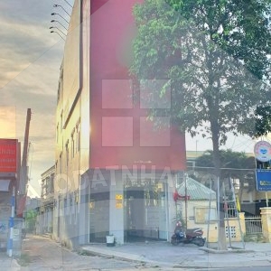 1 trệt 2 lầu mặt tiền Hà Huy Giáp gần góc ngã tư Thông suốt phù hợp kinh doanh, văn phòng, showroom