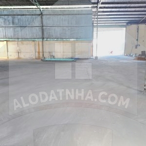 Nhà xưởng 1000m2 trung tâm Biên Hòa. Có sẵn văn phòng, nhà xưởng, sân oto. Thích hợp KD đa ngành