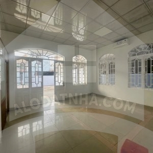 Nhà vườn 650m2 12 triệu/tháng trung tâm, không gian rộng rãi, yên tĩnh Phù hợp ở, văn phòng công ty